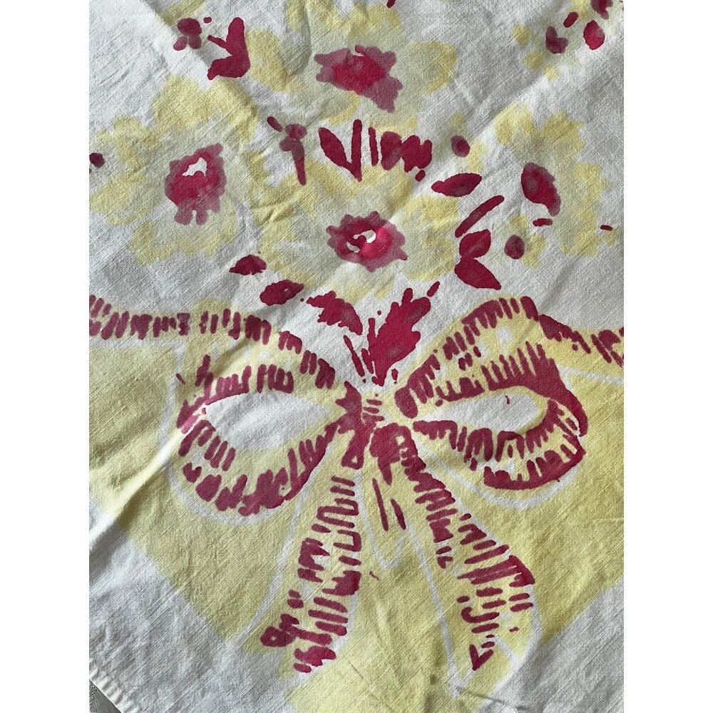 Vintage Floral Tablecloth 37.25" X 33.5" Red & Yellow On White Cotton MCM GUC - Picture 8 of 12